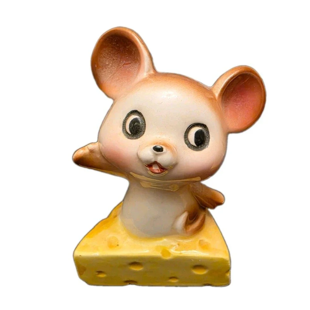 Vintage Mice Cheese Salt Pepper Shakers Japan Ceramic Hand Painted Cute
